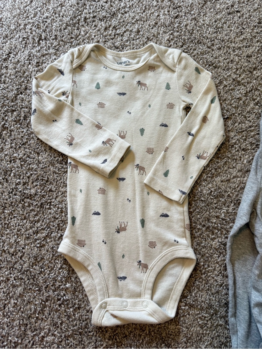 Carters Matching Set - Picture 3 of 3